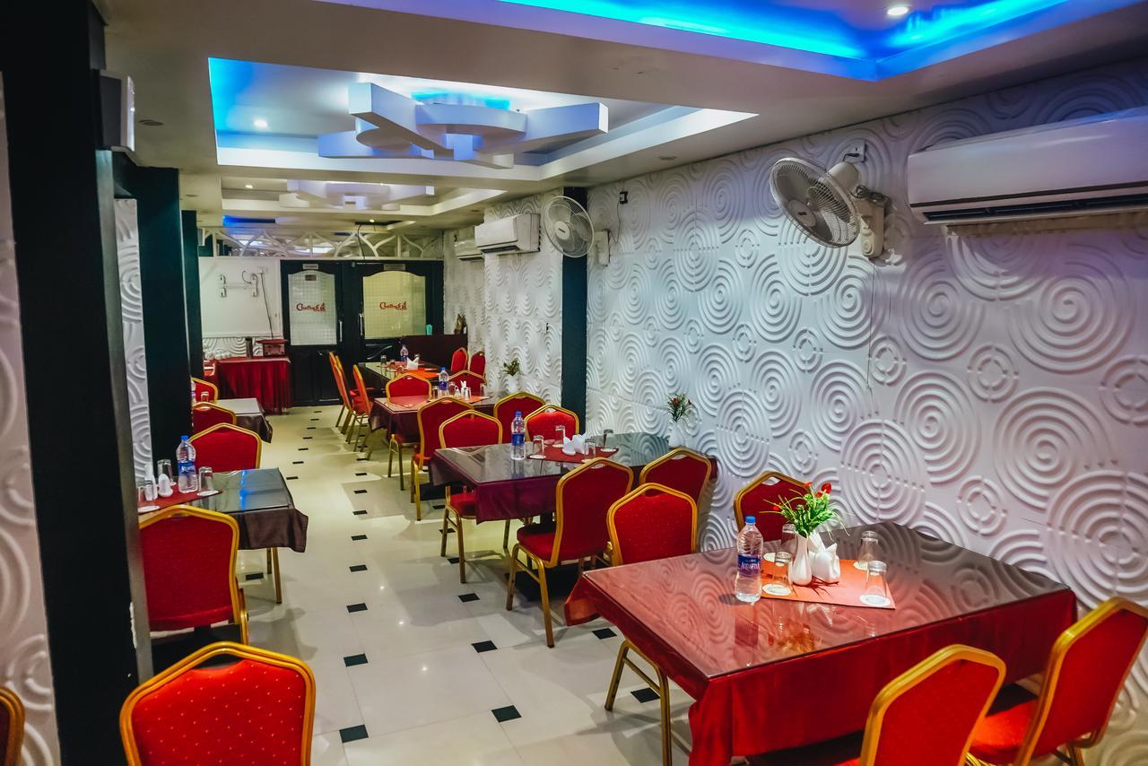 Chothys Park Hotel Thiruvananthapuram Exterior photo