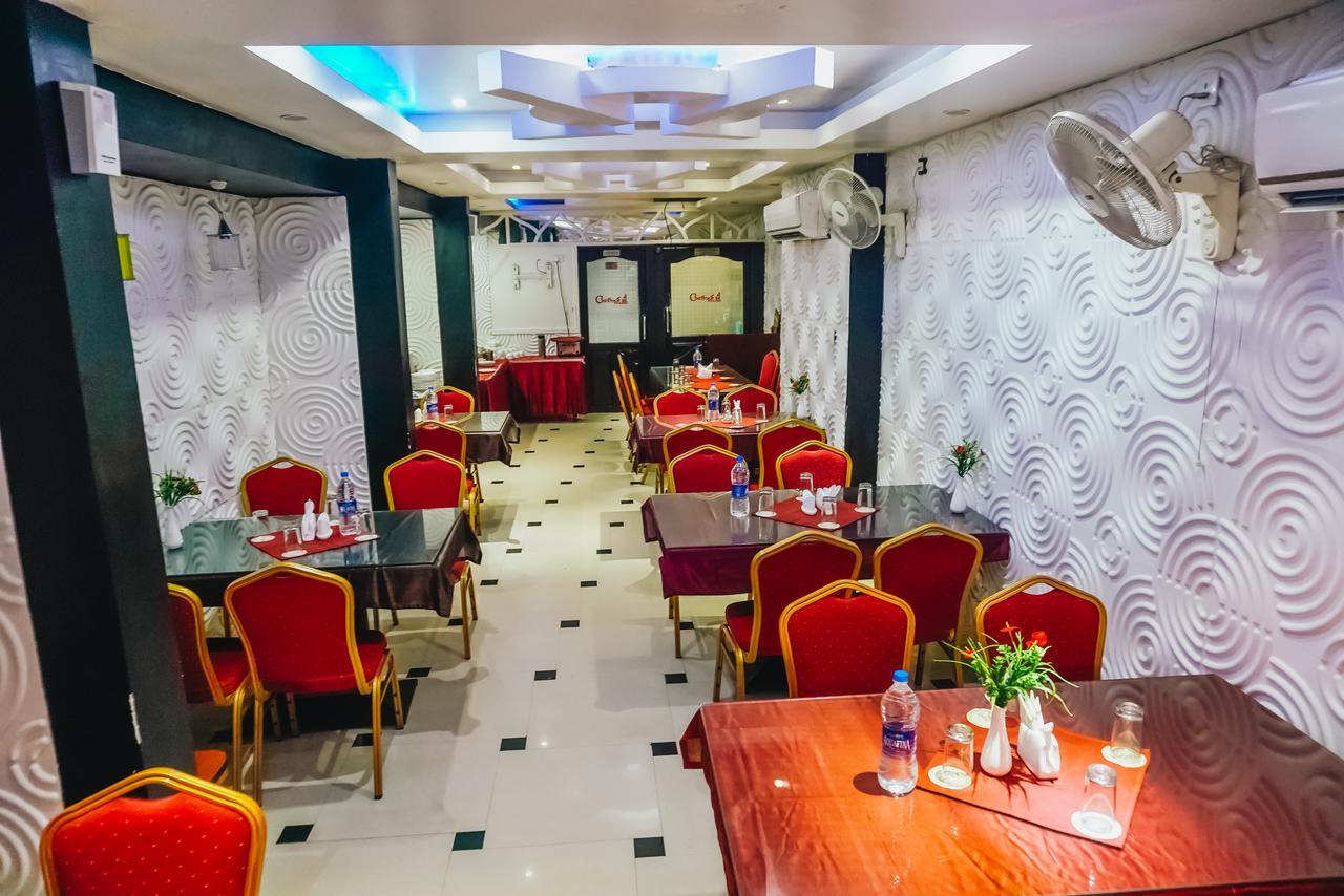 Chothys Park Hotel Thiruvananthapuram Exterior photo